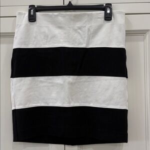 Loft mini skirt. Size Small. Wide black and white stripes. Back zipper Classic